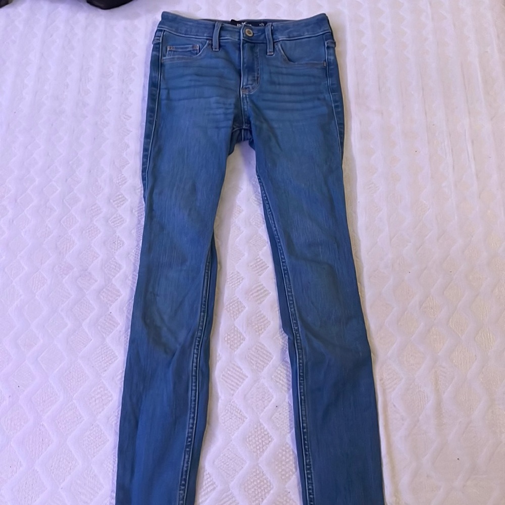 Size 0r hollister midrise skinny jeans